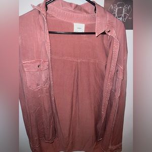 AMAZINGLY cute, clean n comfy Harper long sleeve pink plain pull over flannel